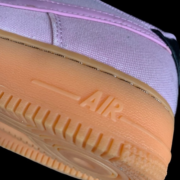 Nike AF1 pink canvas low size 7.5 - Picture 2 of 4